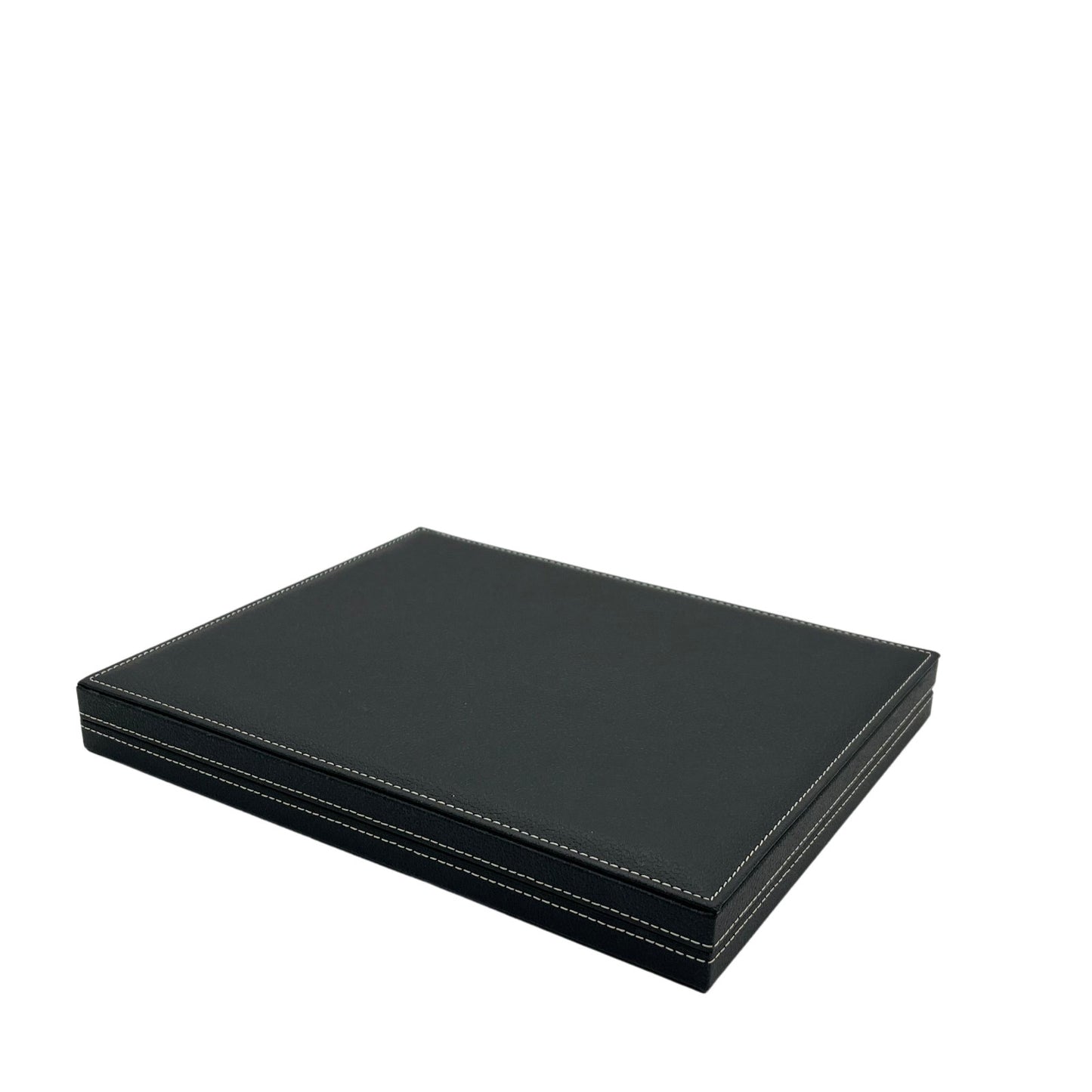 Münzkassette mit dunkelroter Einlage für einen Komplettsatz der 2 Euro Münzen aus dem "35 Jahre Erasmus Programm" inklusive Münzkapseln